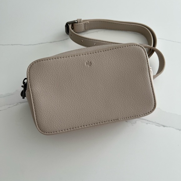 Jilly Box Ela Belt Bag Size: S/M - Picture 8 of 16